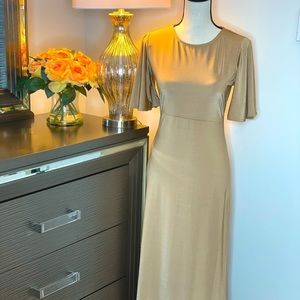 𝅺NWT H&M Gold Dress A-line Size Small